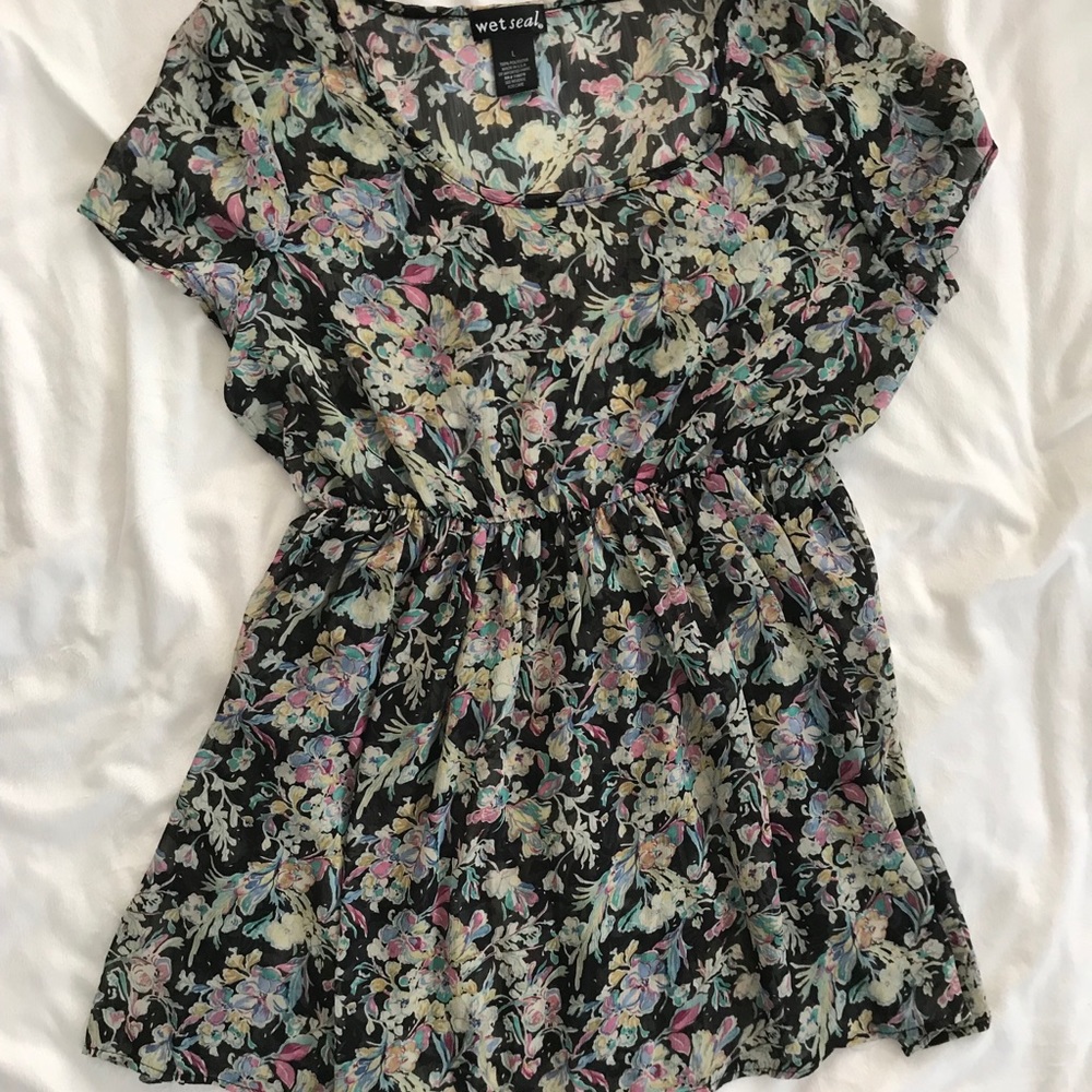 Flattering floral shirt